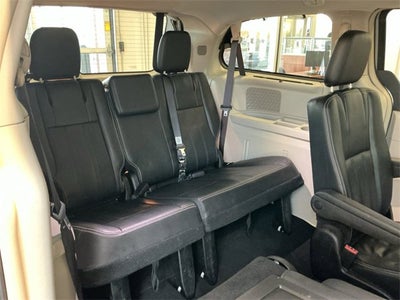 2015 Chrysler Town & Country Touring