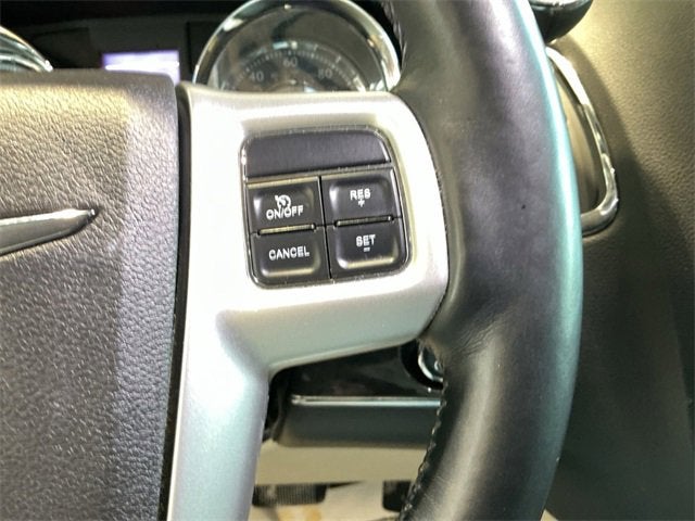 2015 Chrysler Town & Country Touring