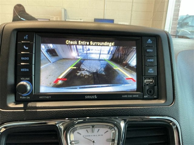 2015 Chrysler Town & Country Touring