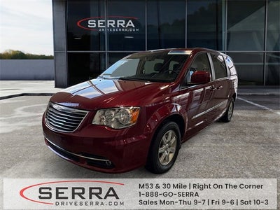 2012 Chrysler Town & Country Touring