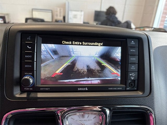 2012 Chrysler Town & Country Touring