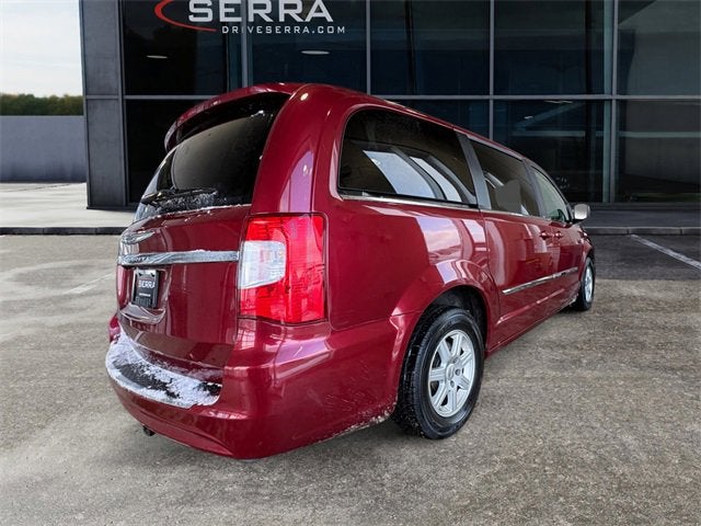 2012 Chrysler Town & Country Touring