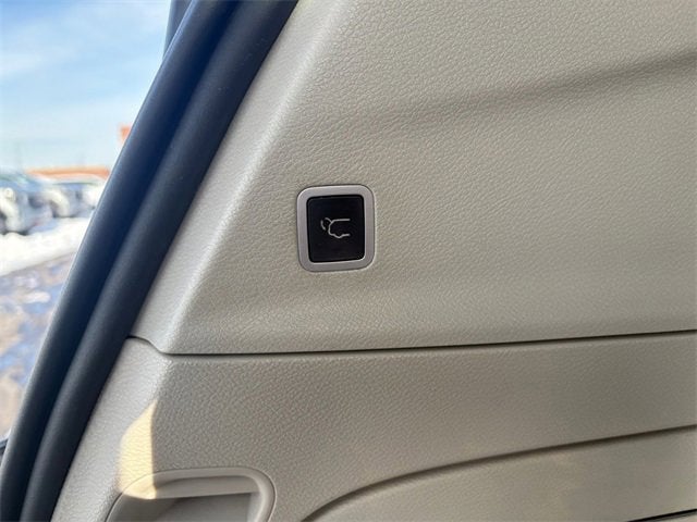 2018 Chrysler Pacifica Hybrid Touring Plus