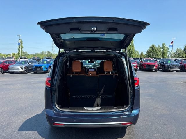 2024 Chrysler Pacifica Pinnacle