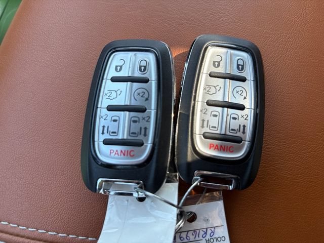 2024 Chrysler Pacifica Pinnacle