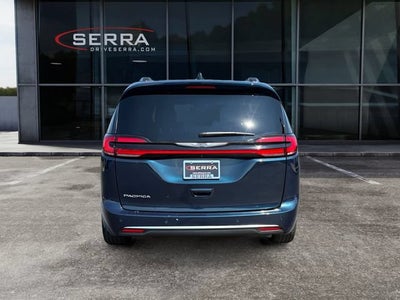 2024 Chrysler Pacifica Pinnacle