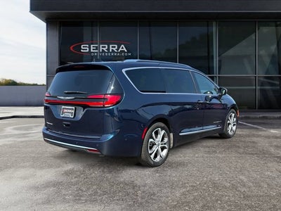 2024 Chrysler Pacifica Pinnacle