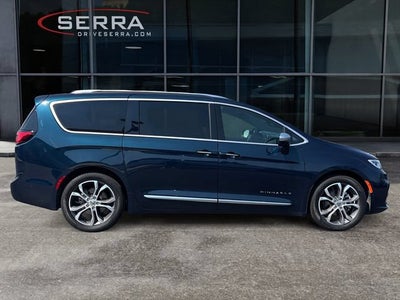 2024 Chrysler Pacifica Pinnacle
