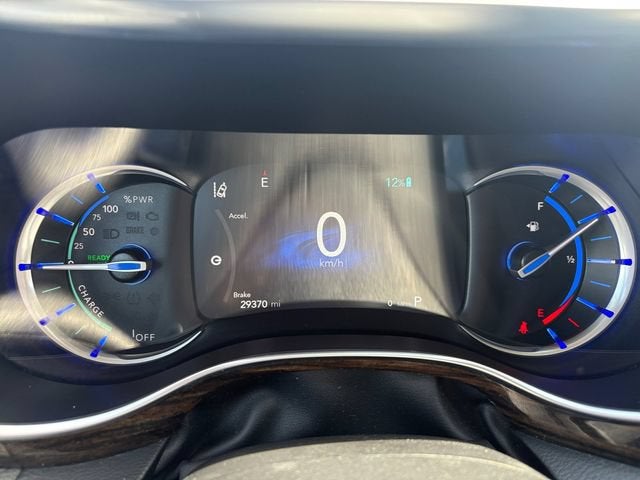2023 Chrysler Pacifica Hybrid Limited