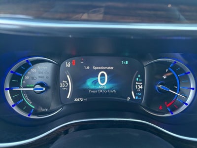 2023 Chrysler Pacifica Hybrid Limited