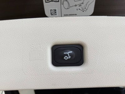 2020 Lincoln Nautilus Black Label