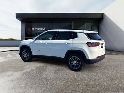 2020 Jeep Compass Latitude w/Sun/Wheel Pkg