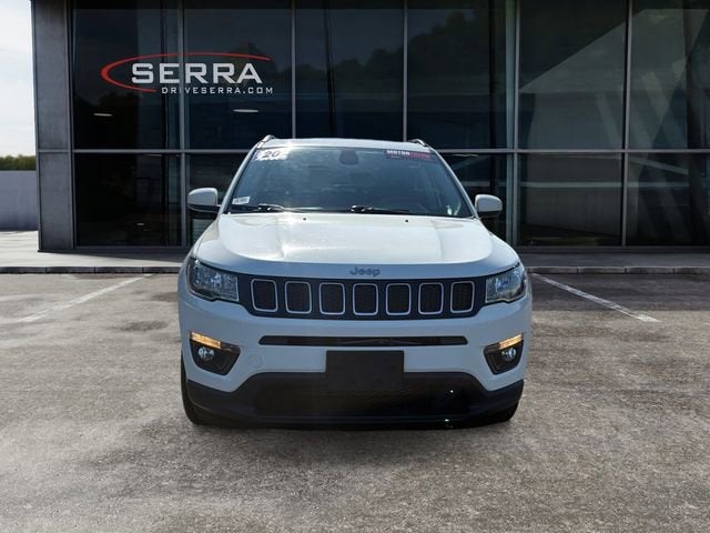 2020 Jeep Compass Latitude w/Sun/Wheel Pkg