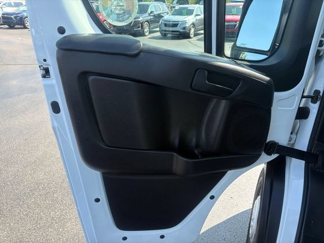 2025 RAM ProMaster Cargo Van Tradesman