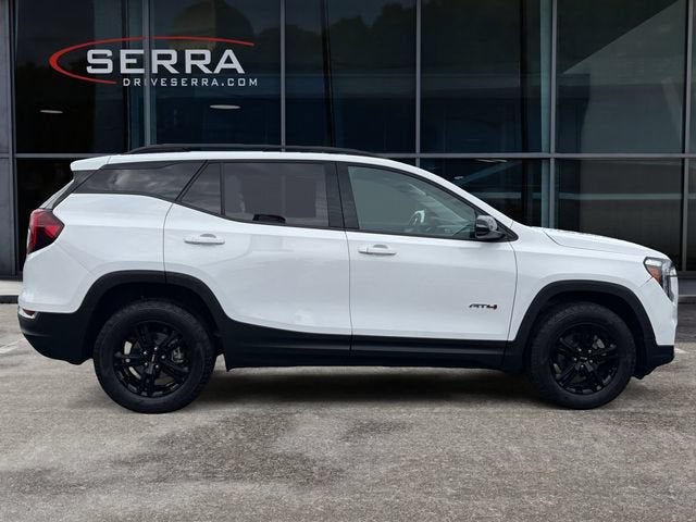 2023 GMC Terrain AT4