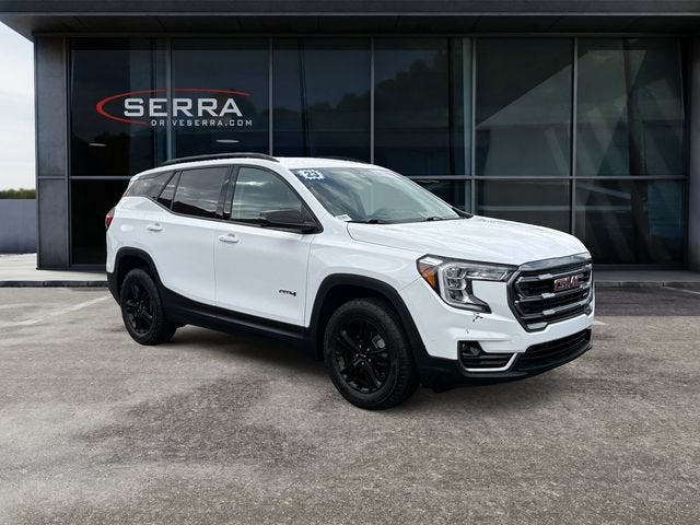 2023 GMC Terrain AT4