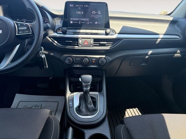 2022 Kia Forte LXS