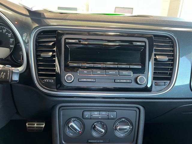 2012 Volkswagen Beetle 2.0T Turbo