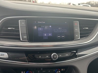 2024 Buick Enclave Essence