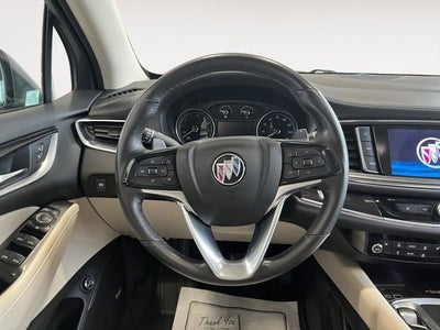 2022 Buick Enclave Essence