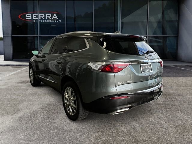 2022 Buick Enclave Essence
