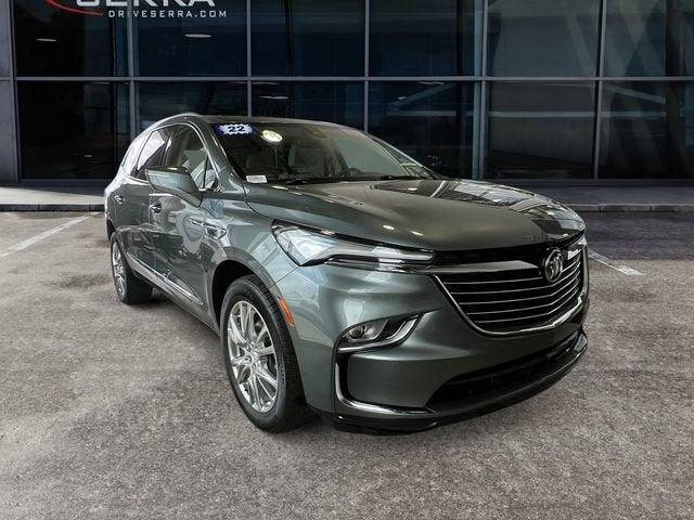 2022 Buick Enclave Essence