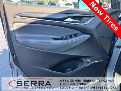 2024 Buick Enclave Essence