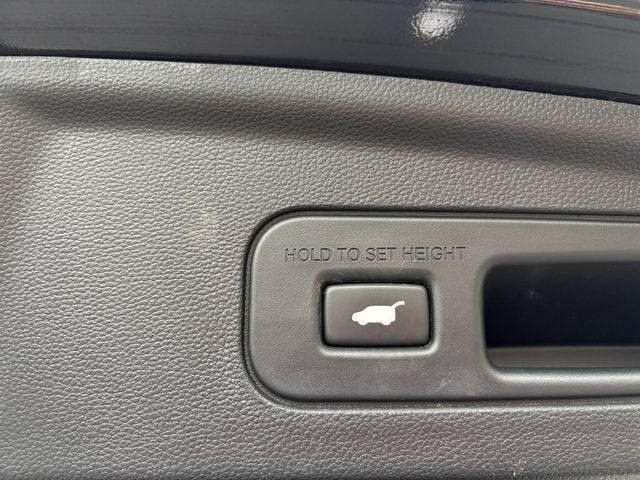 2023 Acura MDX w/A-Spec Package