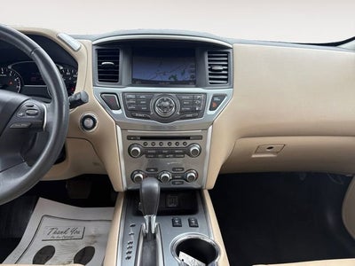 2018 Nissan Pathfinder SL