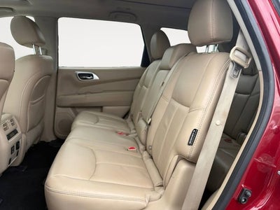 2018 Nissan Pathfinder SL