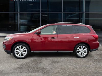 2018 Nissan Pathfinder SL