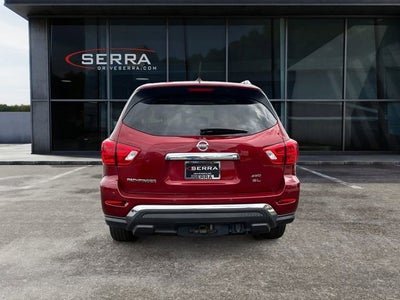 2018 Nissan Pathfinder SL