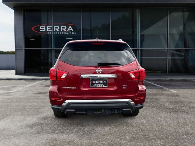 2018 Nissan Pathfinder SL