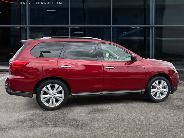 2018 Nissan Pathfinder SL