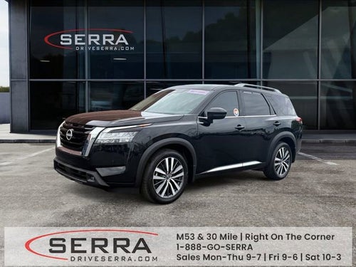2022 Nissan Pathfinder Platinum