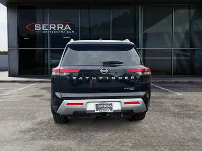 2022 Nissan Pathfinder Platinum