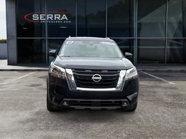 2022 Nissan Pathfinder Platinum