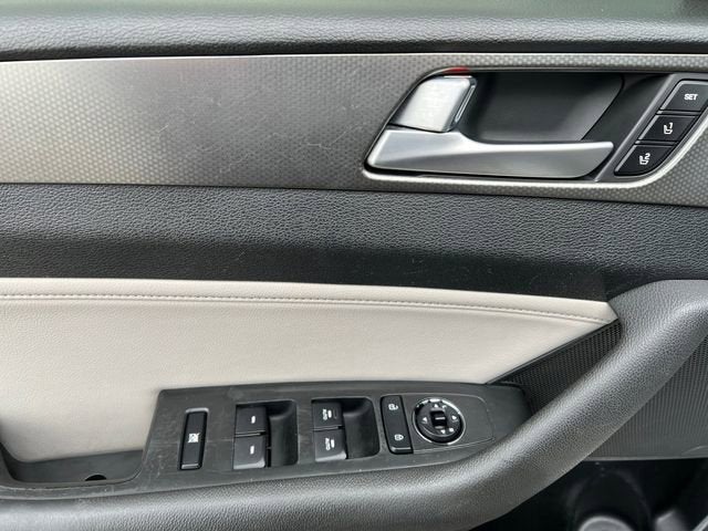 2016 Hyundai Sonata 2.0T Limited