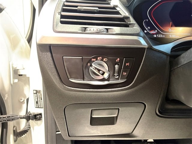 2022 BMW X4 xDrive30i