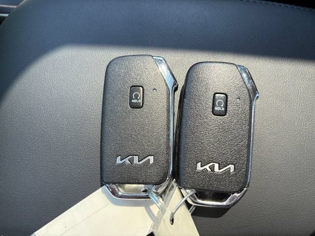 2024 Kia K5 EX