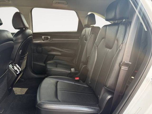 2025 Kia Sorento X-Line EX