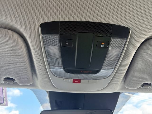 2025 Kia Sorento X-Line EX