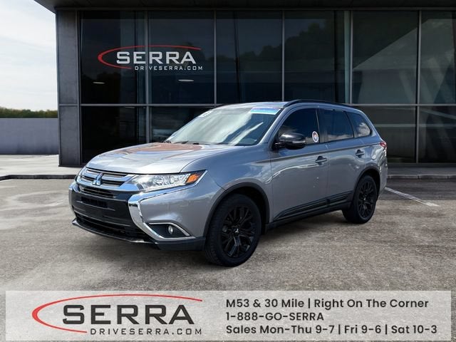 2018 Mitsubishi Outlander LE FWD's photo