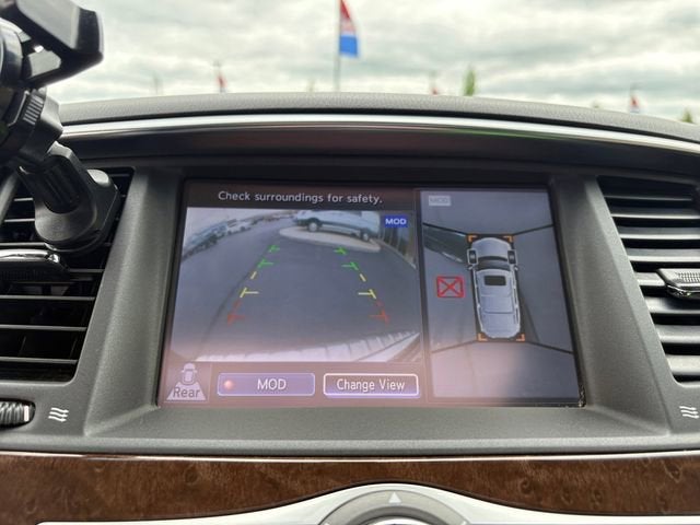 2017 INFINITI QX80 Base