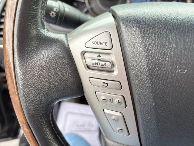 2017 INFINITI QX80 Base