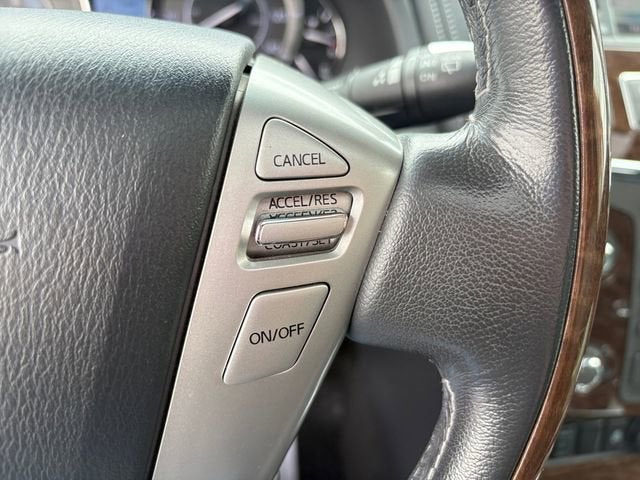 2017 INFINITI QX80 Base