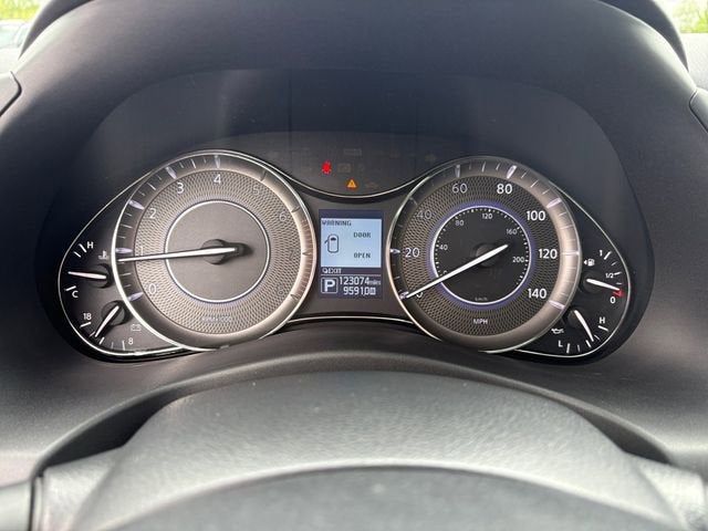 2017 INFINITI QX80 Base