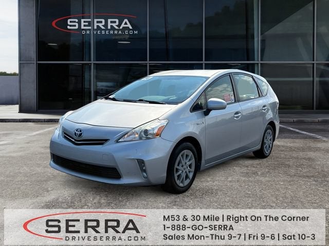 2014 Toyota Prius v Two