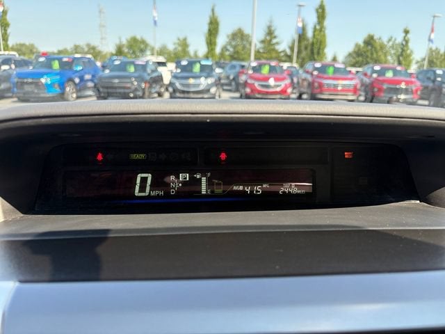 2014 Toyota Prius v Two
