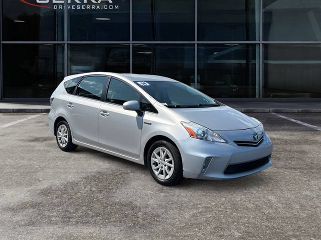 2014 Toyota Prius v Two
